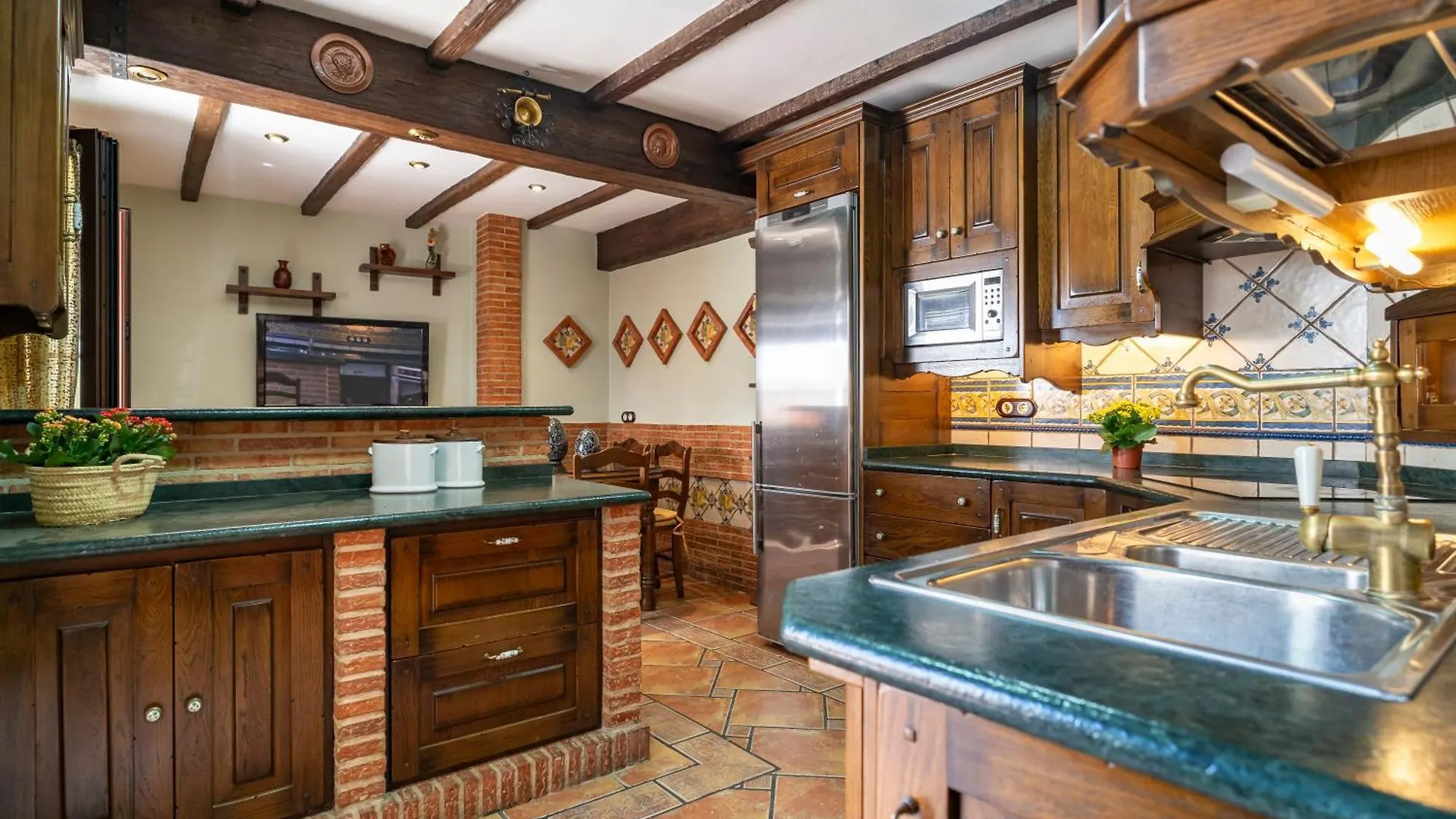 Apartamento Casa Con Patio Y Terraza En Barrio Historico De La Villa, Junto Al Adarve Priego de Córdoba