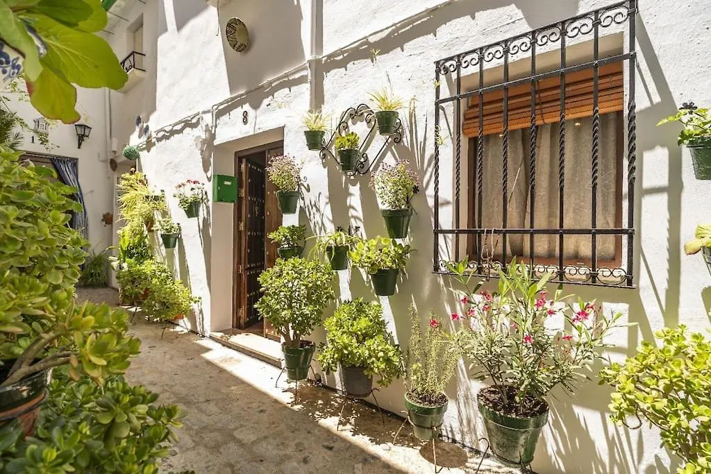 Casa Con Patio Y Terraza En Barrio Historico De La Villa, Junto Al Adarve Priego de Córdoba