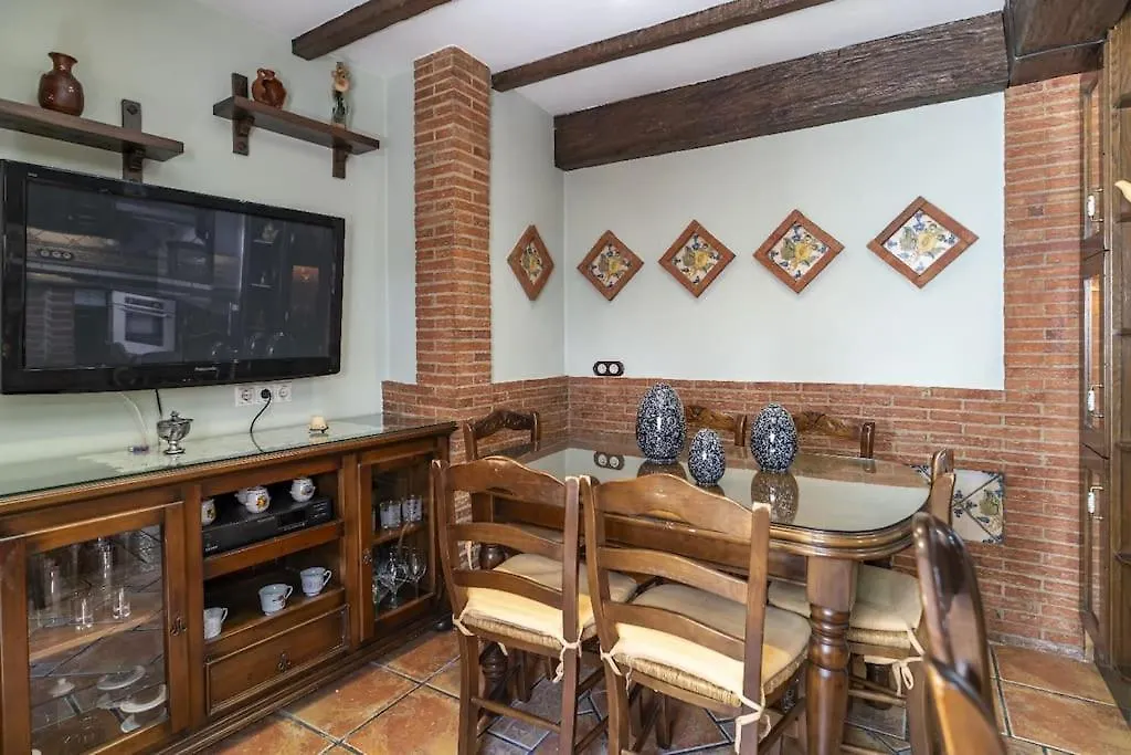 Apartamento Casa Con Patio Y Terraza En Barrio Historico De La Villa, Junto Al Adarve Priego de Córdoba España