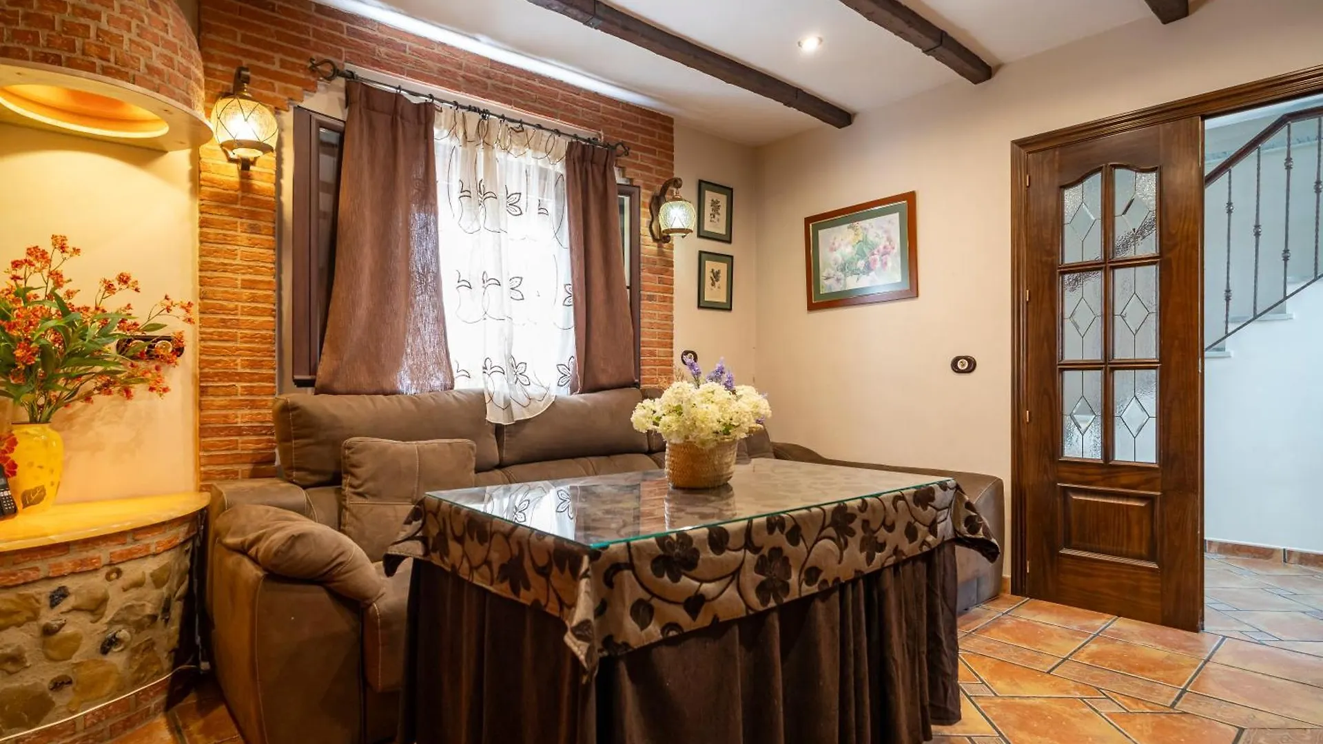 Apartamento Casa Con Patio Y Terraza En Barrio Historico De La Villa, Junto Al Adarve Priego de Córdoba